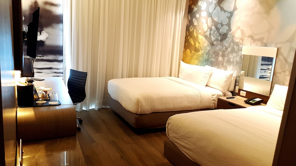 Superior Double Room, 2 Double Beds, City View photo 1