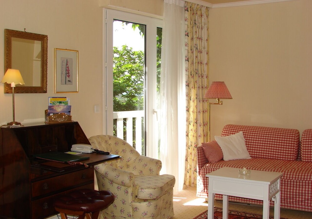 Triple Room, Garden View photo 3