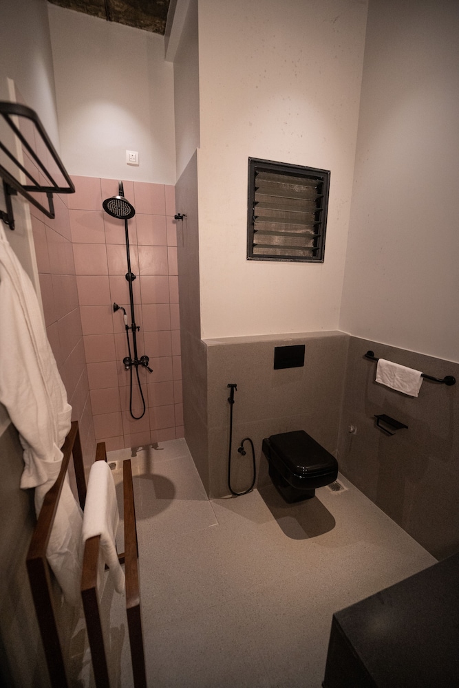 Premium Studio Suite photo 2