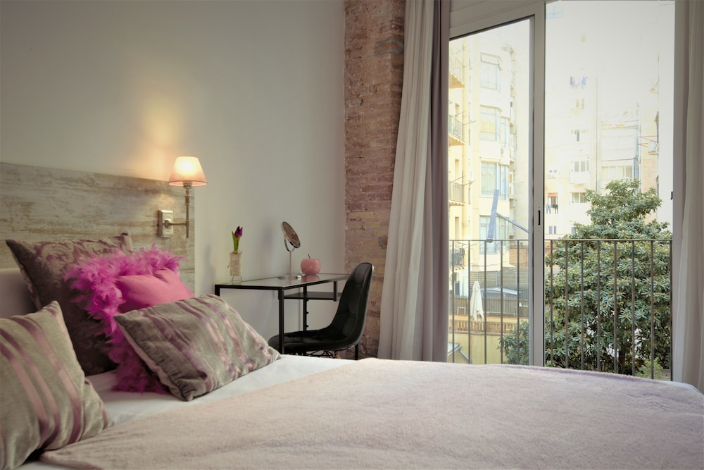 Apartment, 1 Bedroom, Balcony photo 3