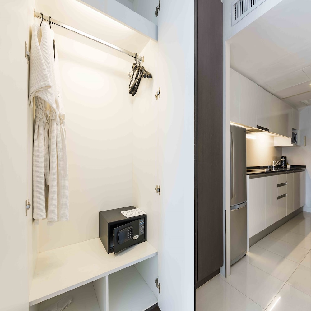 One Bedroom Deluxe photo 2