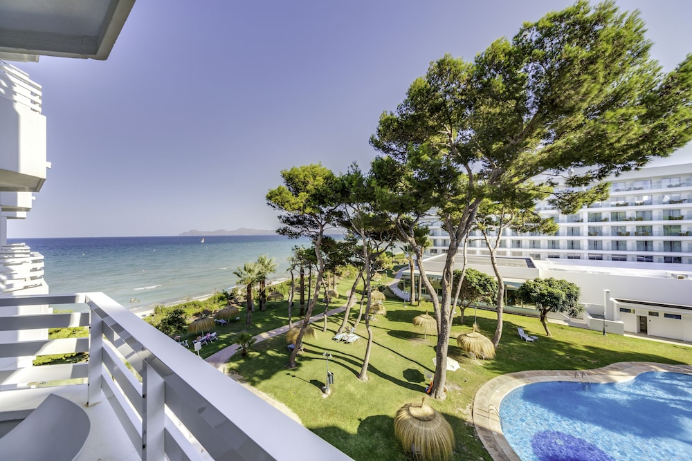 Junior Studio Suite, Partial Ocean View (3 Adultos + 1 Child)