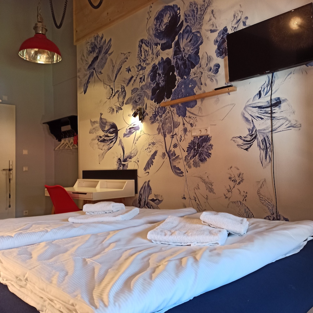 Comfort Room Comfort Room
