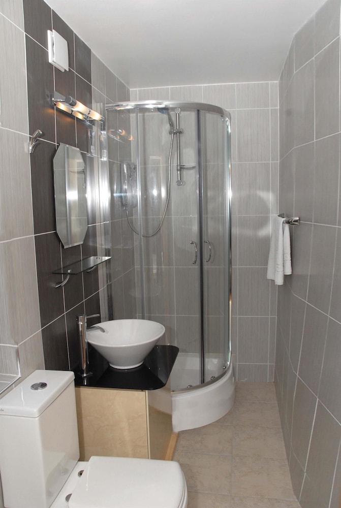 Standard Room, 2 Twin Beds, Non Smoking - Photo 5