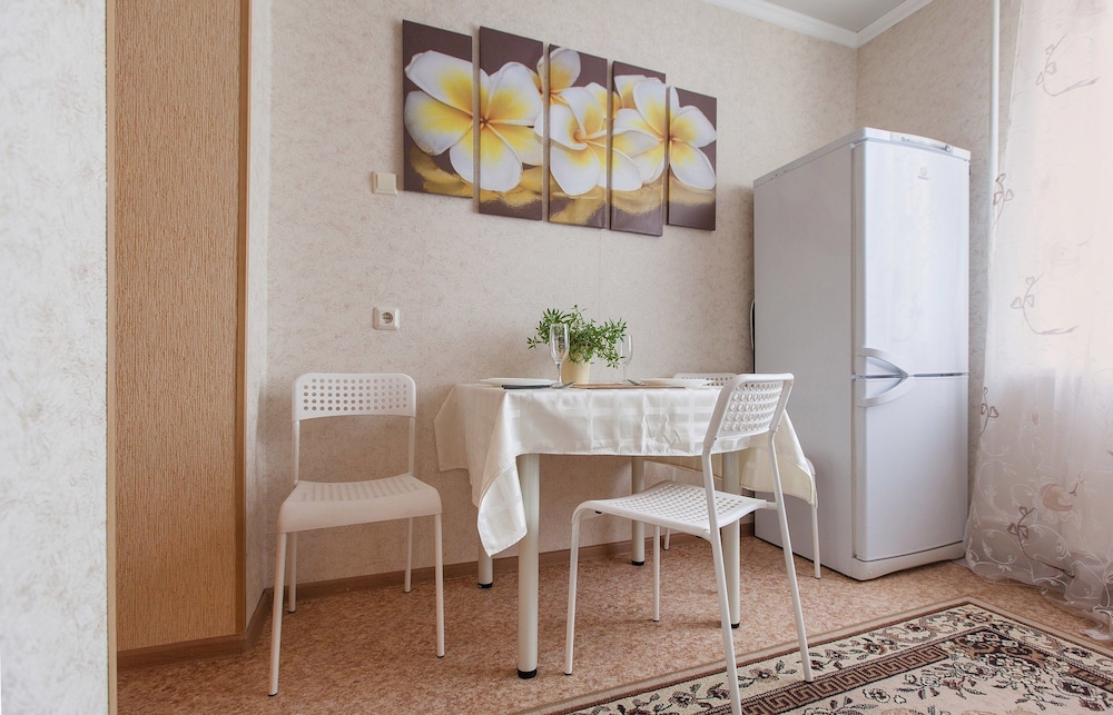Apartment (25 Absalyamova Street) photo 2