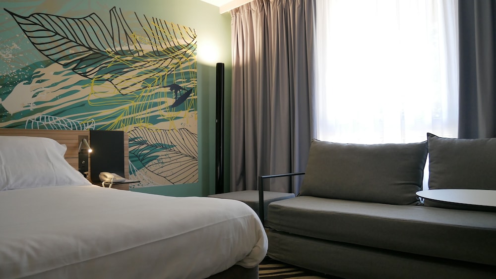 Superior Room, 1 Double Bed with Sofa bed - Photo 5