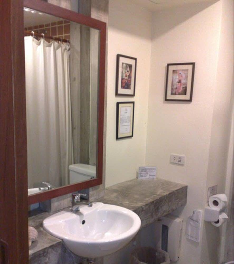 Deluxe Room, 1 Bedroom photo 2