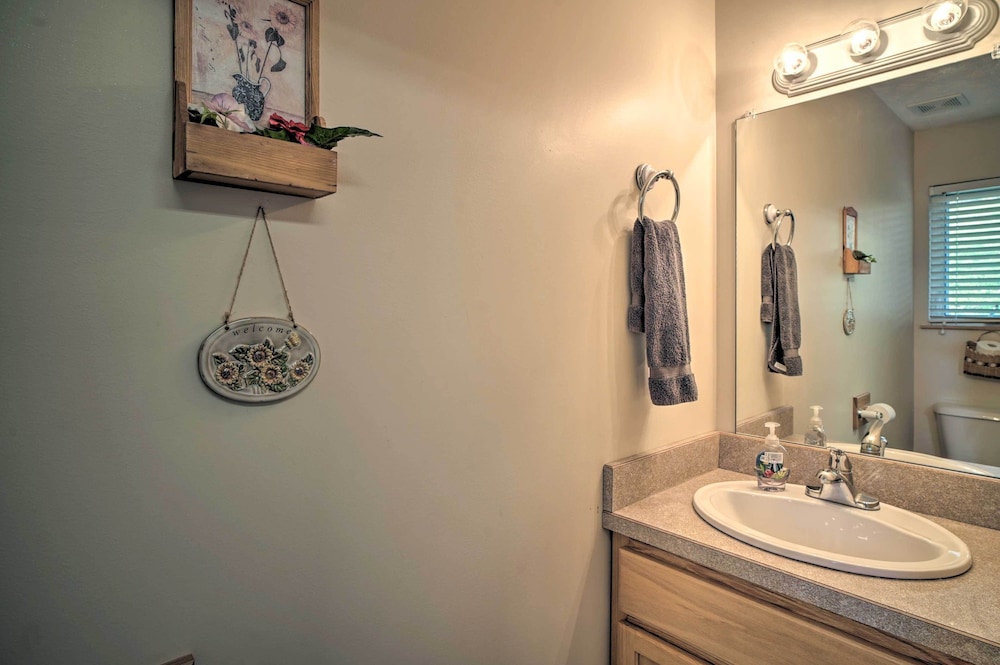House (4 Bedrooms) photo 2