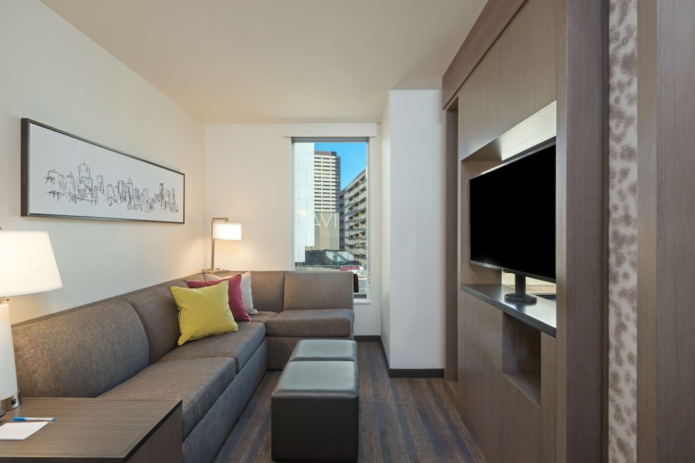 Studio Suite, Accessible