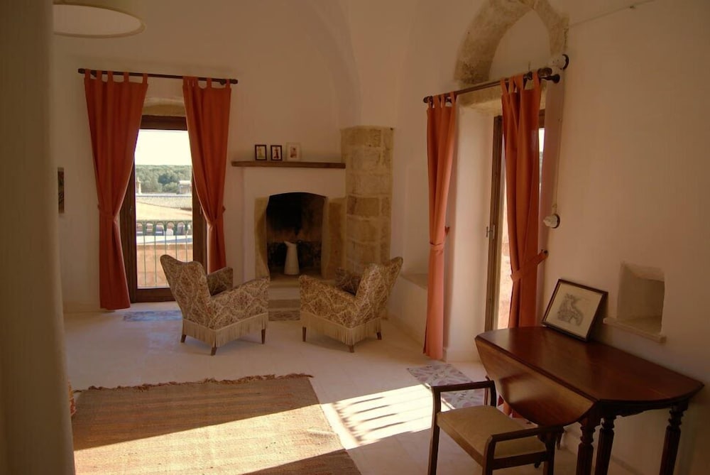 Apartment (4 adults) photo 2