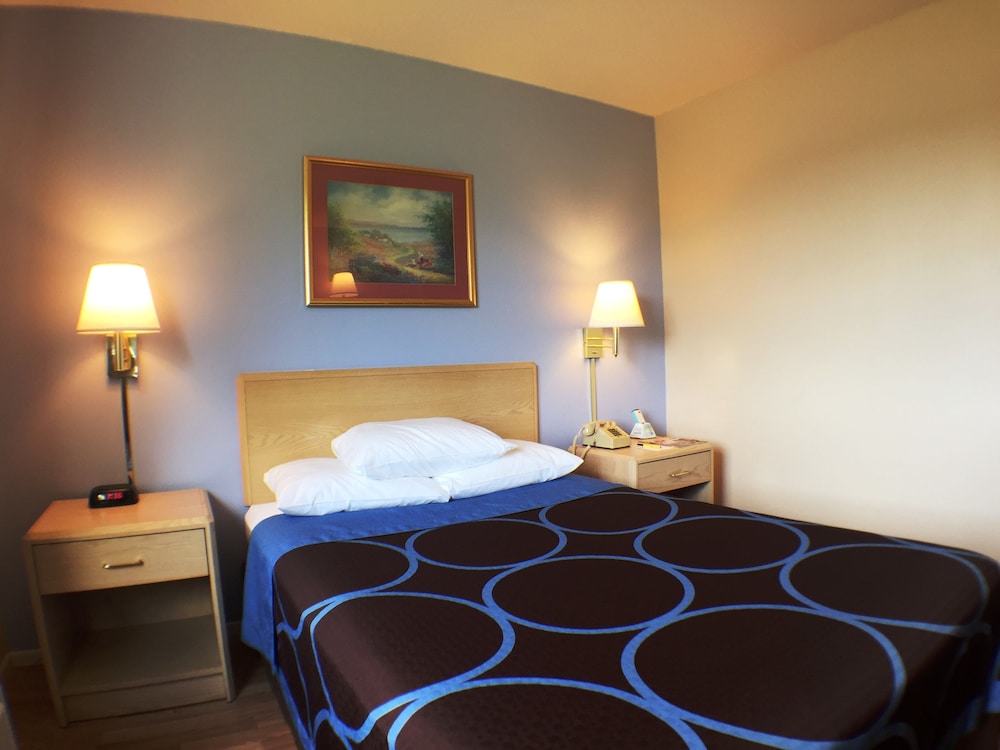 Room, 1 Double Bed, Accessible, Non Smoking (Bathtub) photo 3
