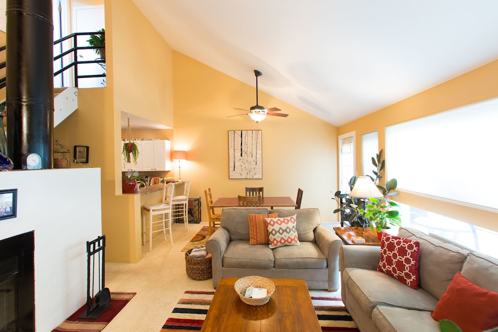 Apartment (2 Bedrooms)