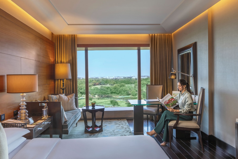 Premier Room - Photo 1