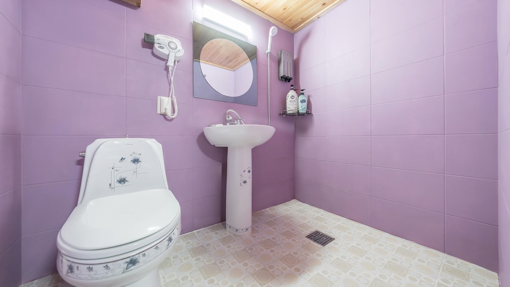 Basic Room, 1 Bedroom (Ganghwayeok 2ho (2cheung)) - Photo 5