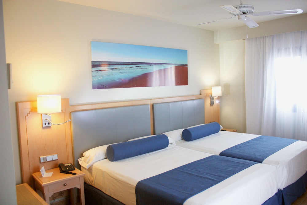 Double Room - Photo 7