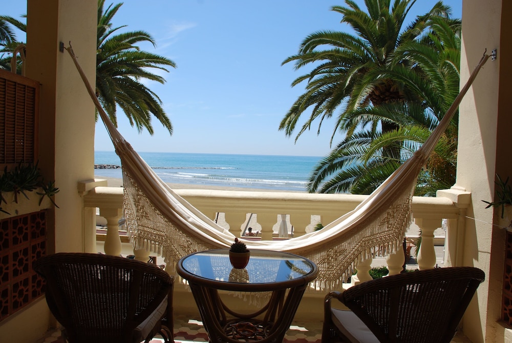 Double Room Sea View with balcony photo 2