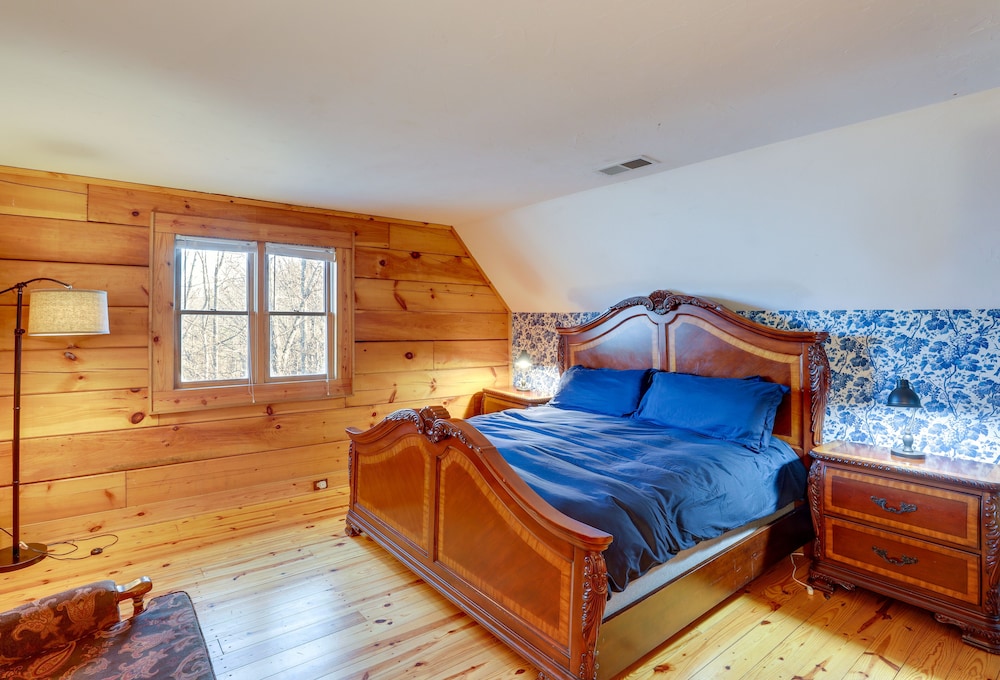 House (4 Bedrooms) photo 2