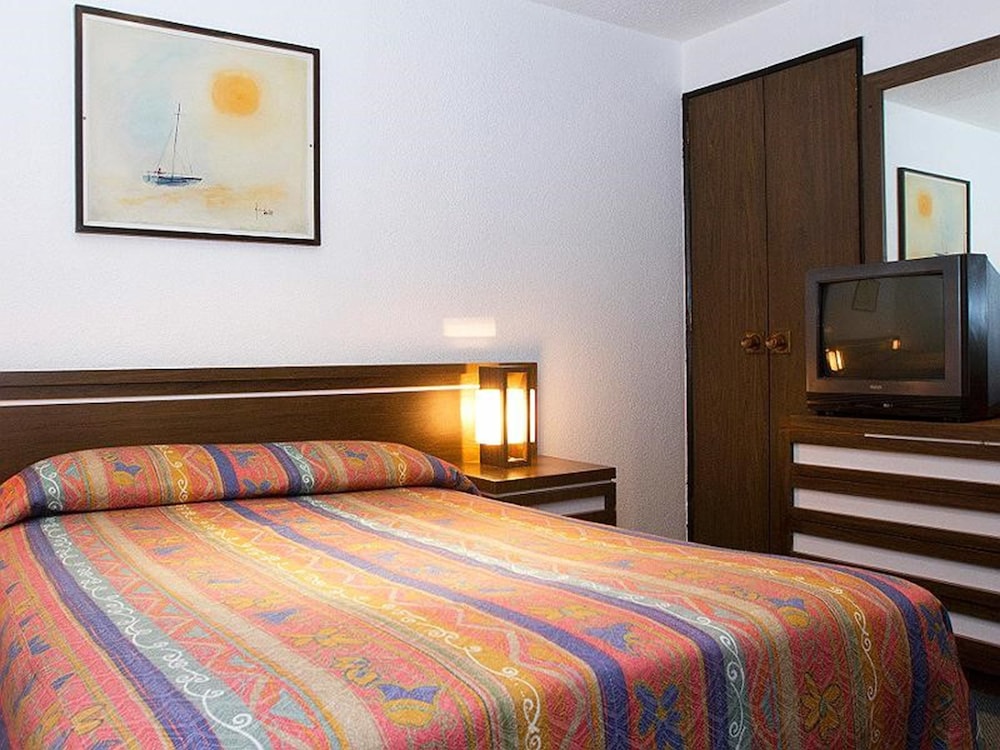 Standard Room, 1 Double Bed - Photo 1