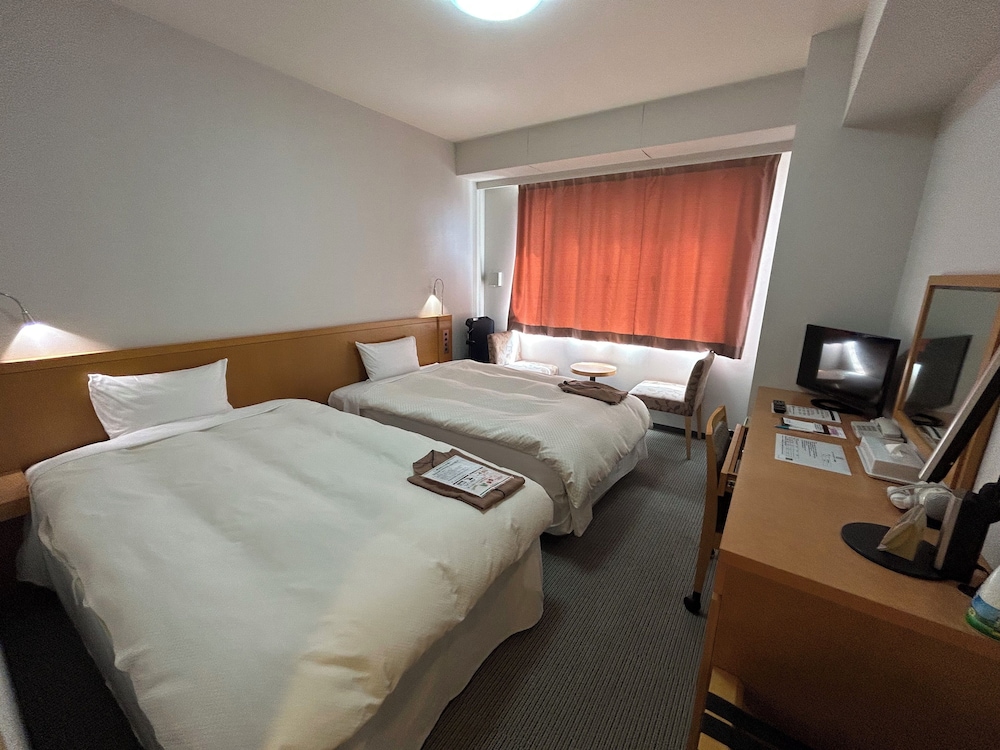 Standard Twin Room, Smoking (18.15 ft2 Bed width 1200mm) - Photo 1