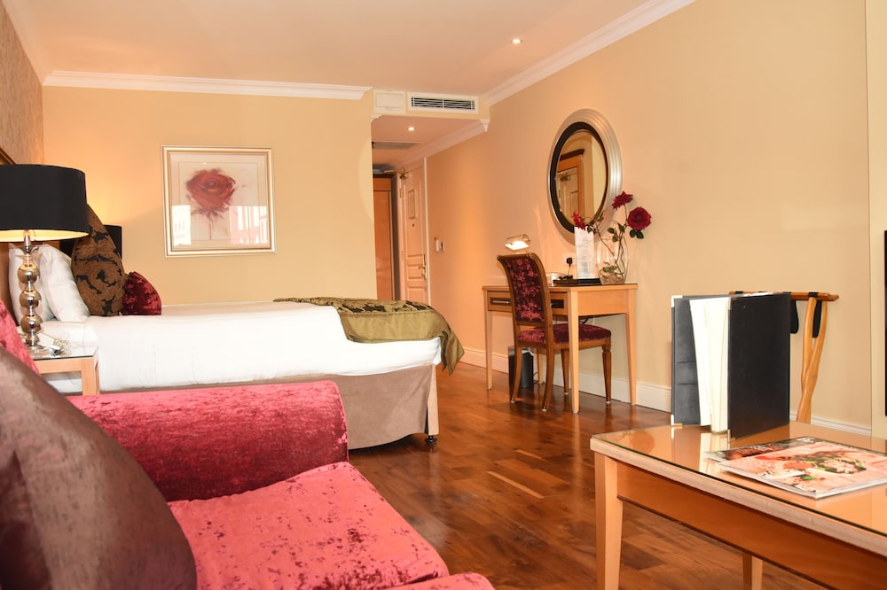 Executive Quadruple Room, 1 Bedroom photo 2