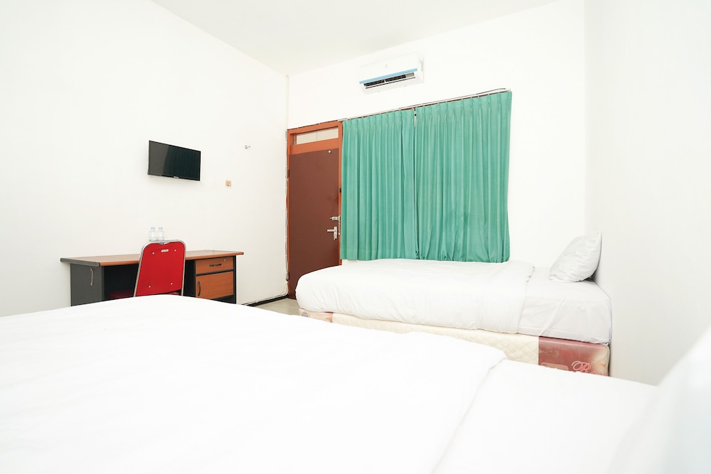 Standard Room - Photo 1