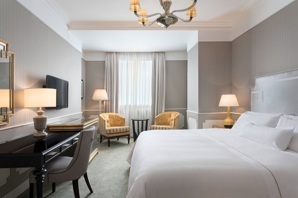 Classic Room, 1 King Bed