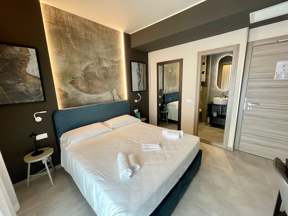 Superior Room - Photo 6
