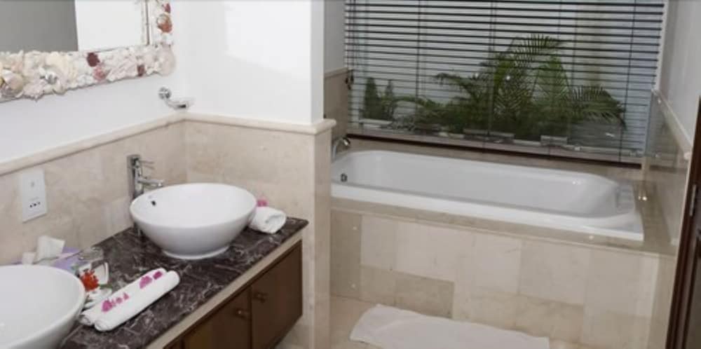 Junior Suite - Photo 8