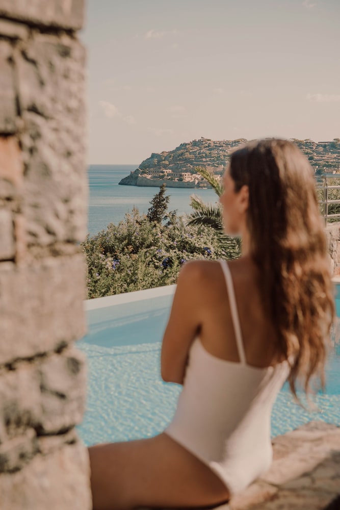 Suite, Sea View (Island, Private Heated Pool) photo 3