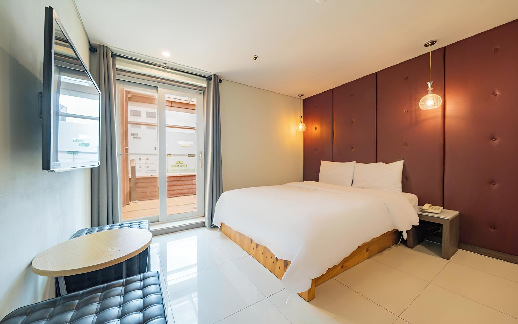 Room (Deluxe Terrace) photo 1
