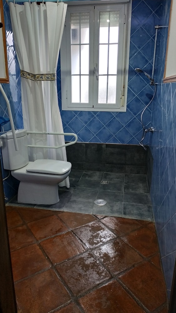 Superior Double Room, 1 Double Bed, Accessible - Photo 3