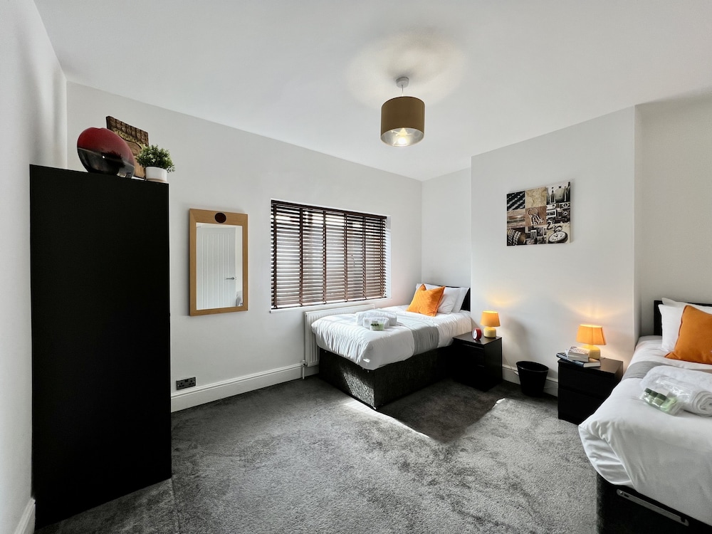 Family Townhome photo 1