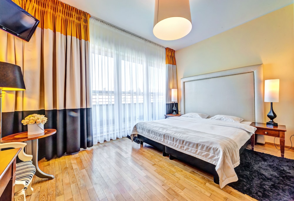 Classic Double or Twin Room, 1 Bedroom - Photo 1