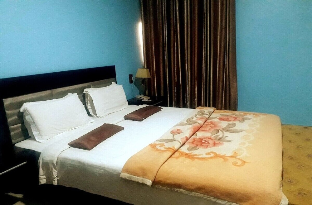 Deluxe Triple Room photo 1