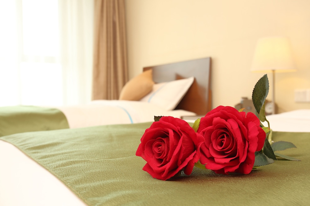 2 Twin Beds with Ocean View photo 3
