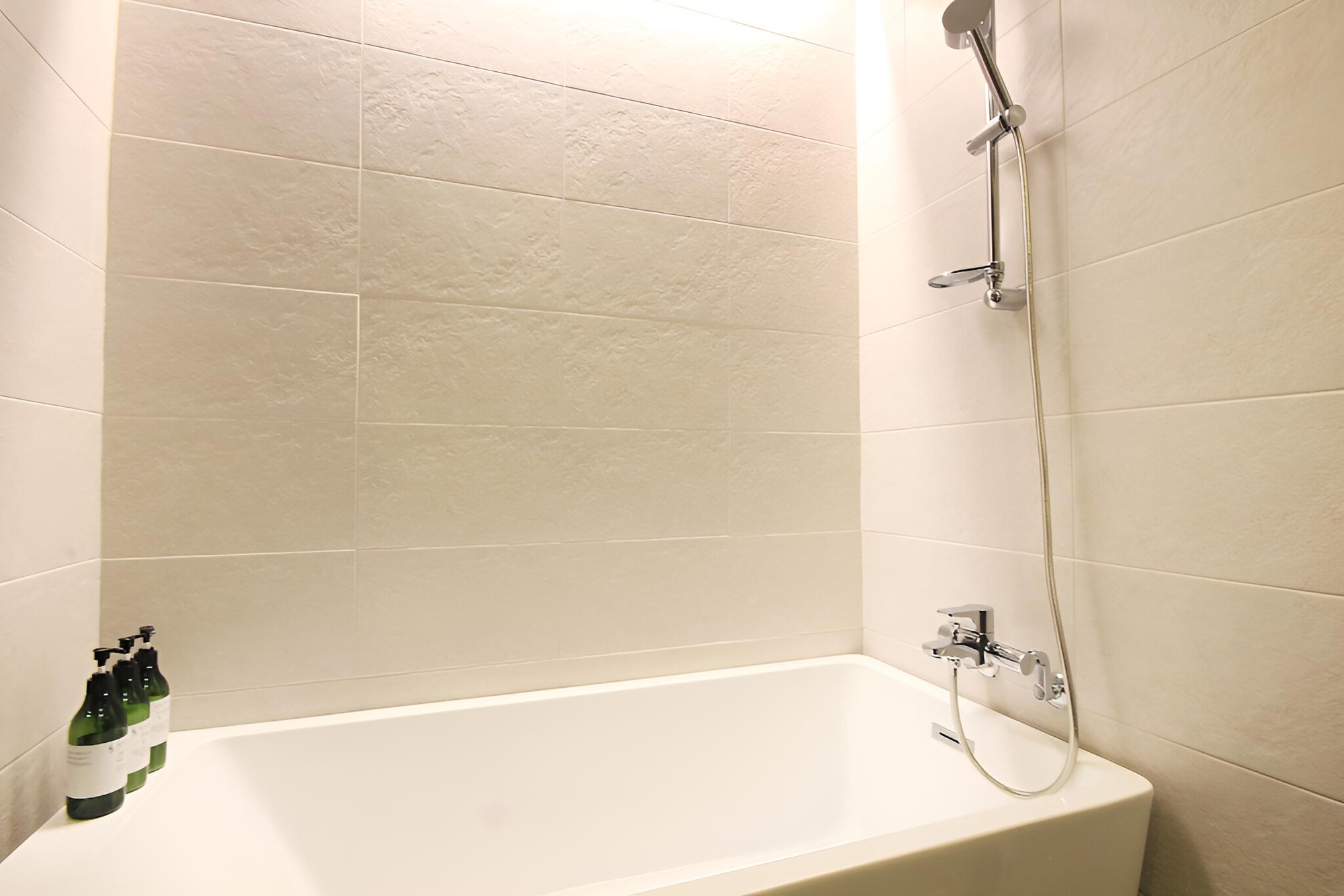 Room (Standard Room) - Photo 18