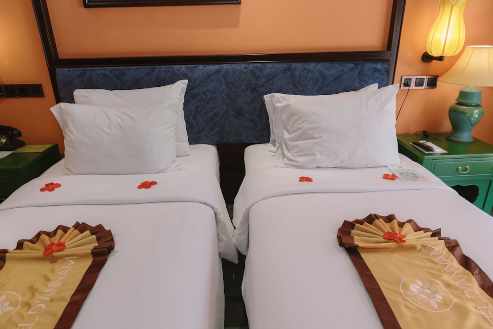 Deluxe Room - Photo 4