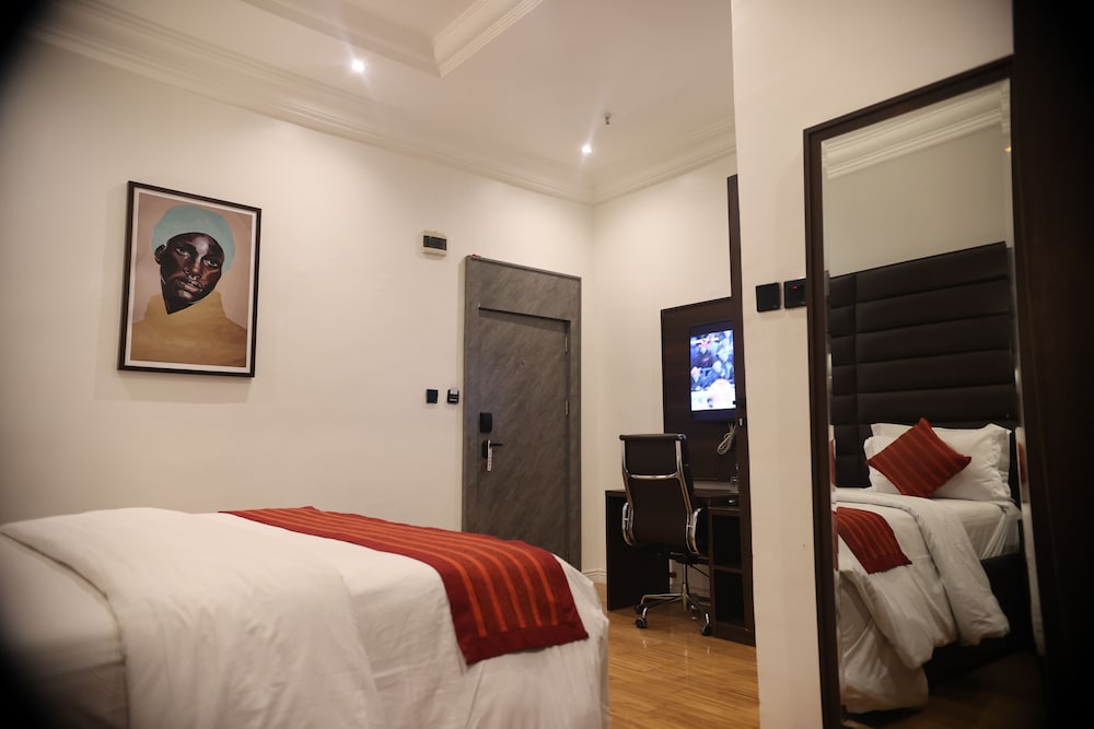 Royal Room, 1 Queen Bed, Non Smoking