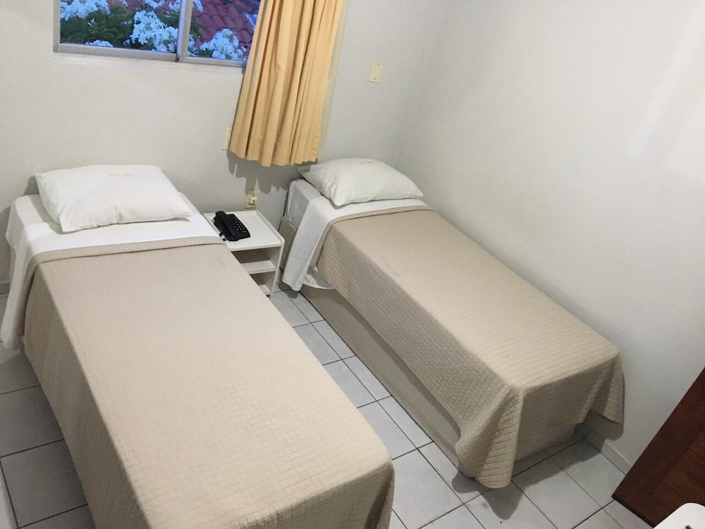 Deluxe Double Room, 1 Double Or 2 Twin Beds photo 2