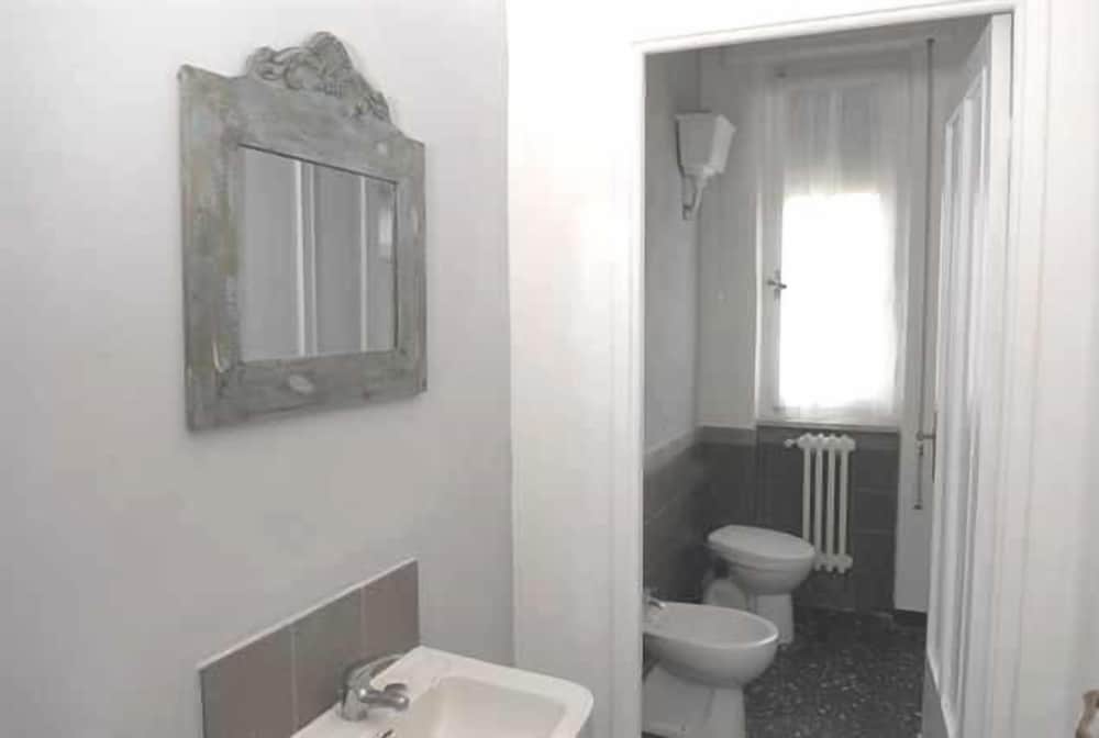Apartment, 2 Bedrooms (8 pax) photo 3