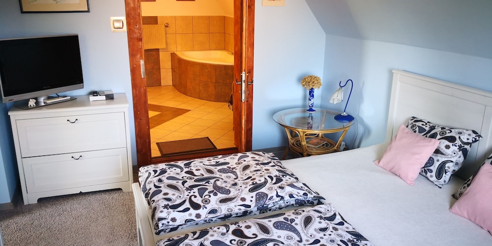 Apartment, 1 Bedroom, Garden View