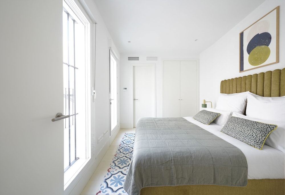 Large 2 Bedroom Apartment with Sofa Bed - Photo 10