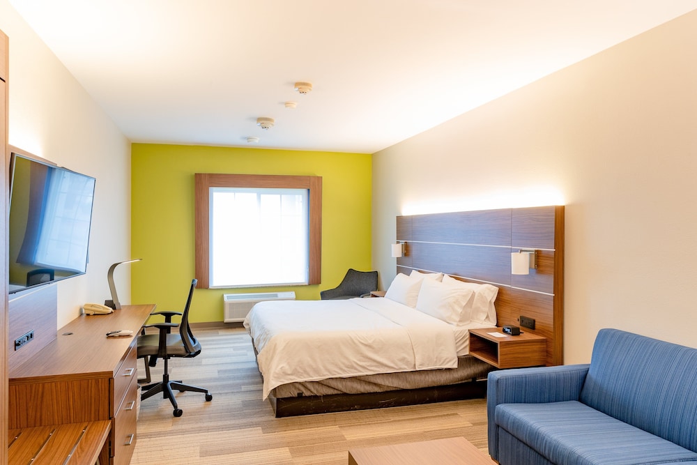 Suite, 2 Queen Beds - Photo 1