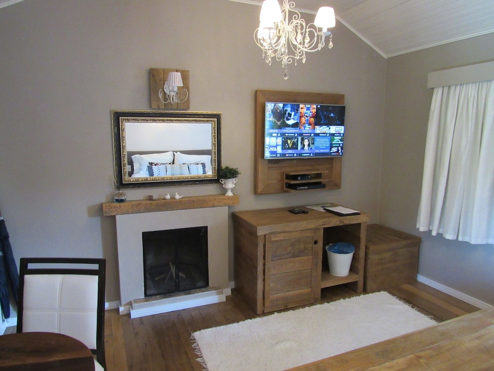 Cabin (Casal Super Luxo 8) photo 1