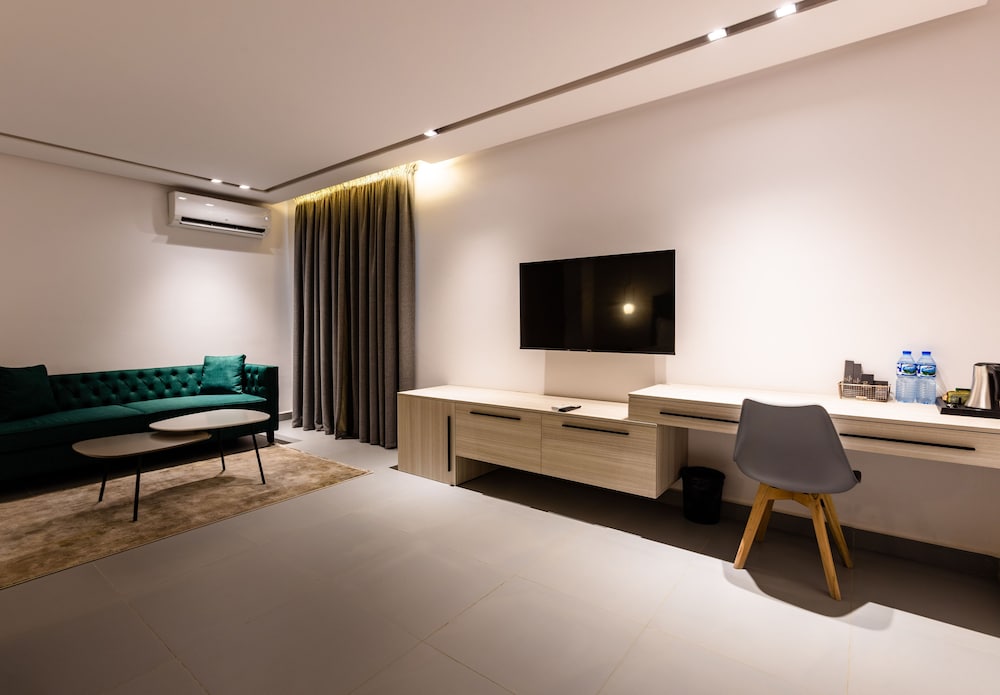 Premium Room, Non Smoking photo 3