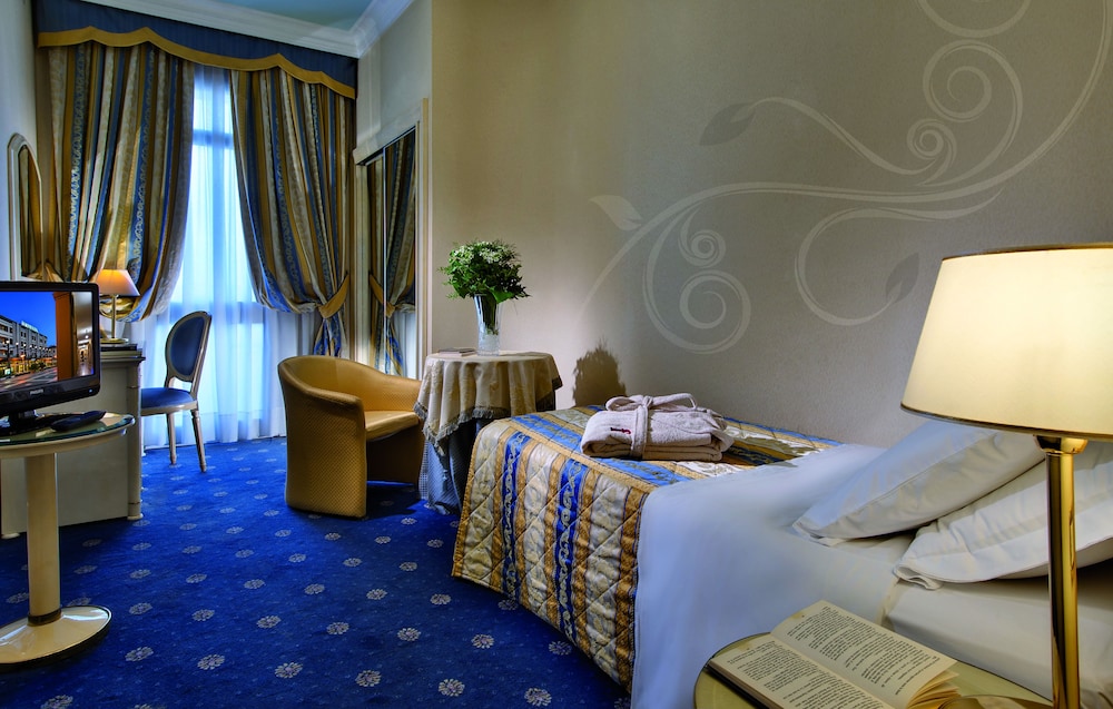 Basic Single Room photo 1