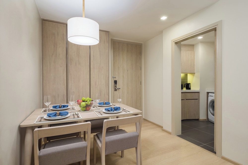 Premier Room, 2 Bedrooms - Photo 3