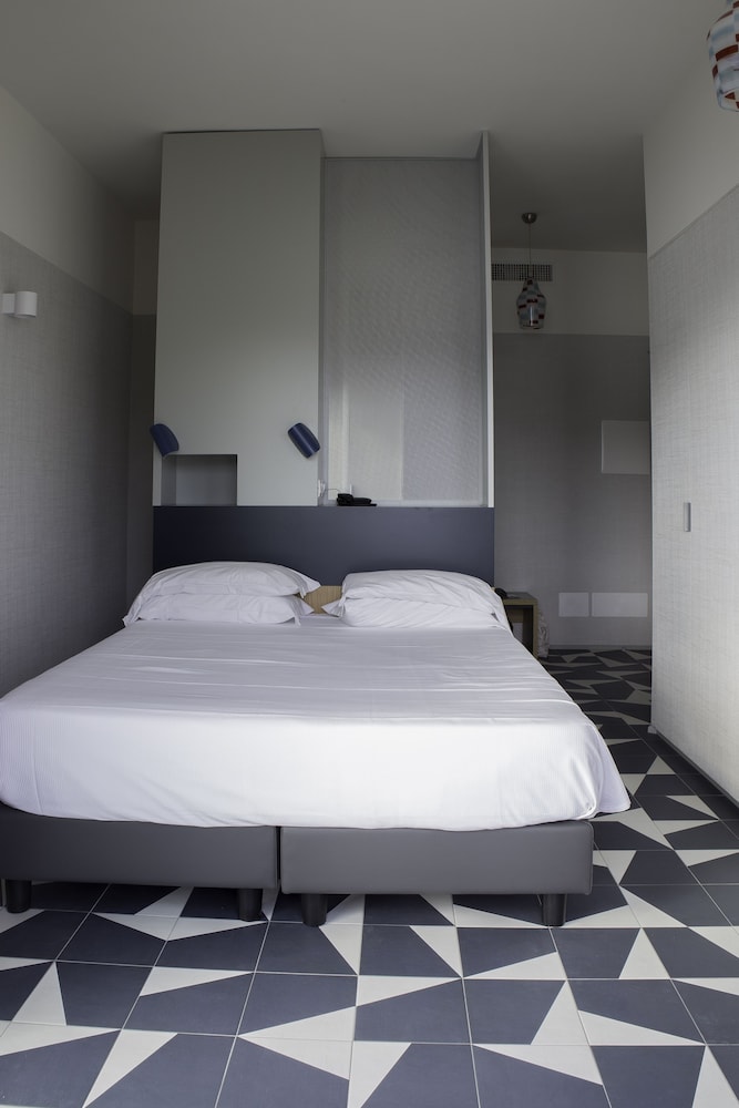 Comfort Double or Twin Room photo 3