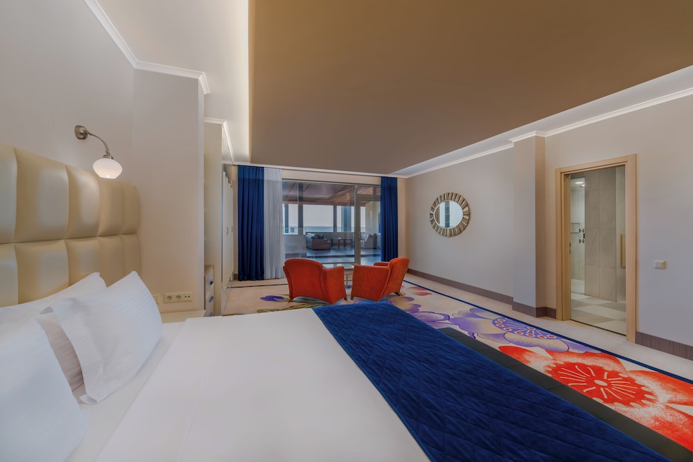De Luxe Suite