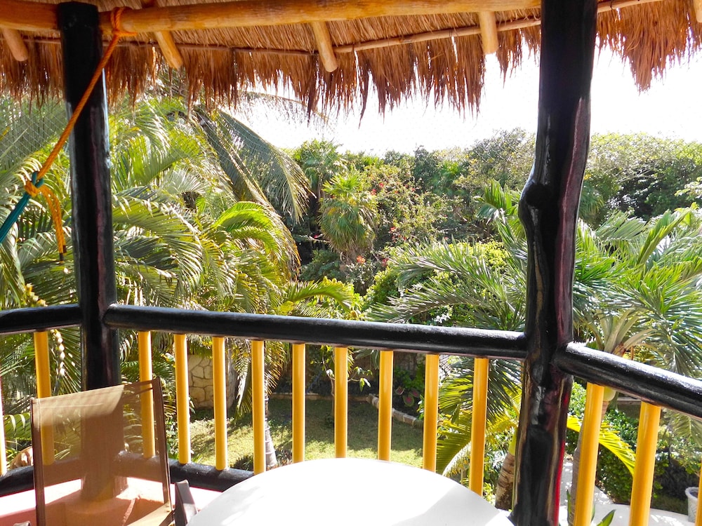 Comfort Apartment, Balcony, Garden View photo 3